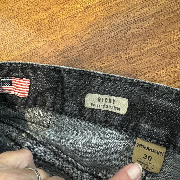 True Religion Jeans Men 30x34 Black Ricky Distressed Flap Pockets Selvedge USA - Picture 2 of 16